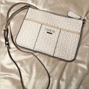Guess crossbody bag Nude